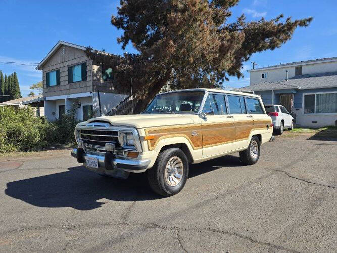 1986 Jeep Grand Wagoneer