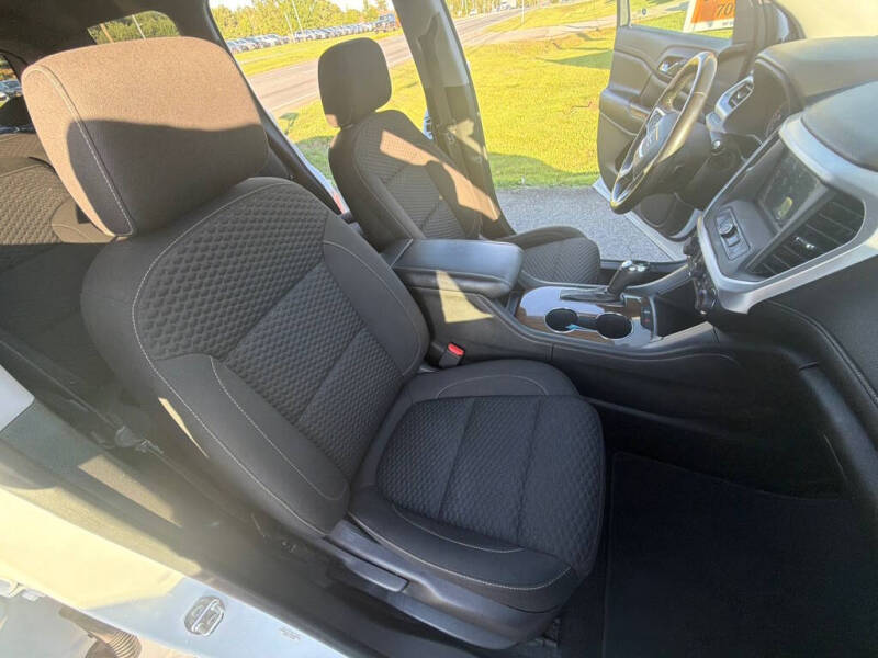 2019 GMC Acadia SLE-1