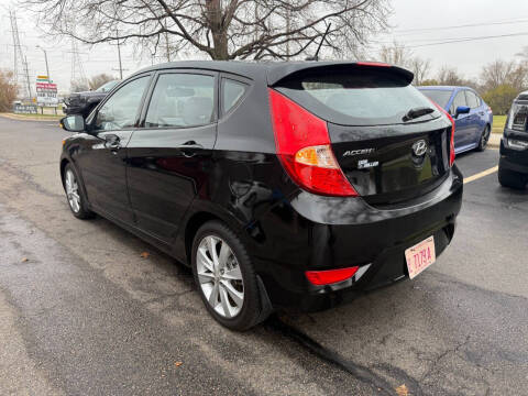 2014 Hyundai Accent SE