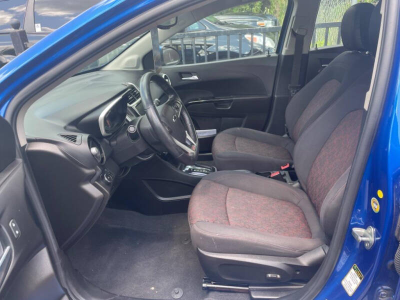 2020 Chevrolet Sonic LT