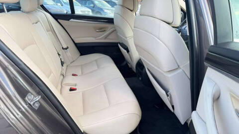 2013 BMW 5 Series 528i