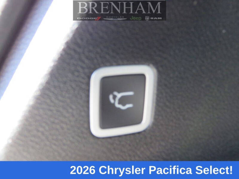 2026 Chrysler Pacifica Select