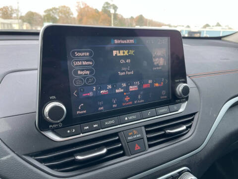 2021 Nissan Altima 2.5 SR