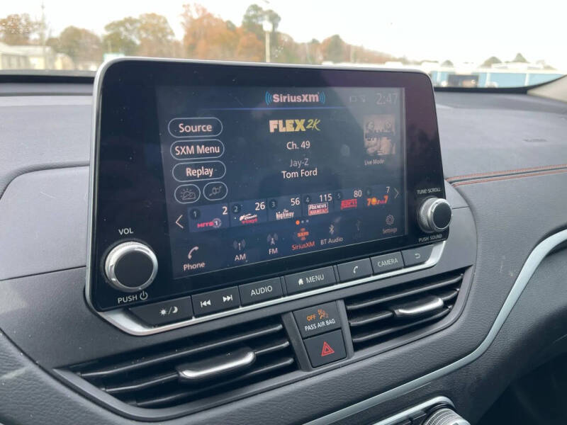 2021 Nissan Altima 2.5 SR