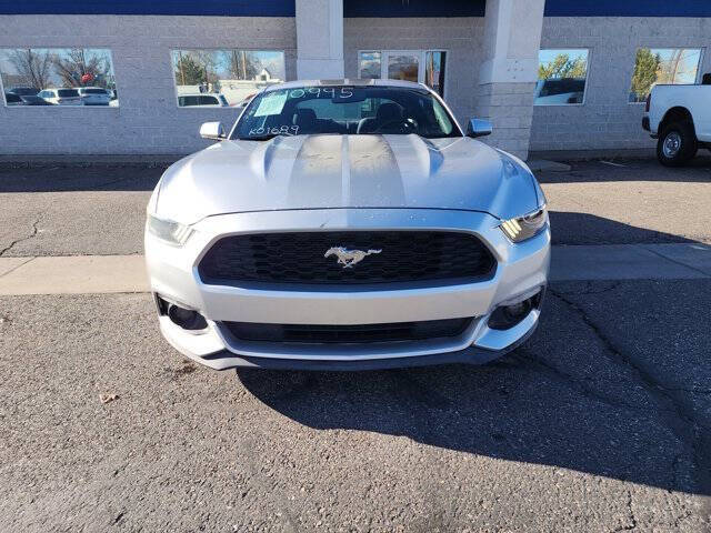 2016 Ford Mustang V6
