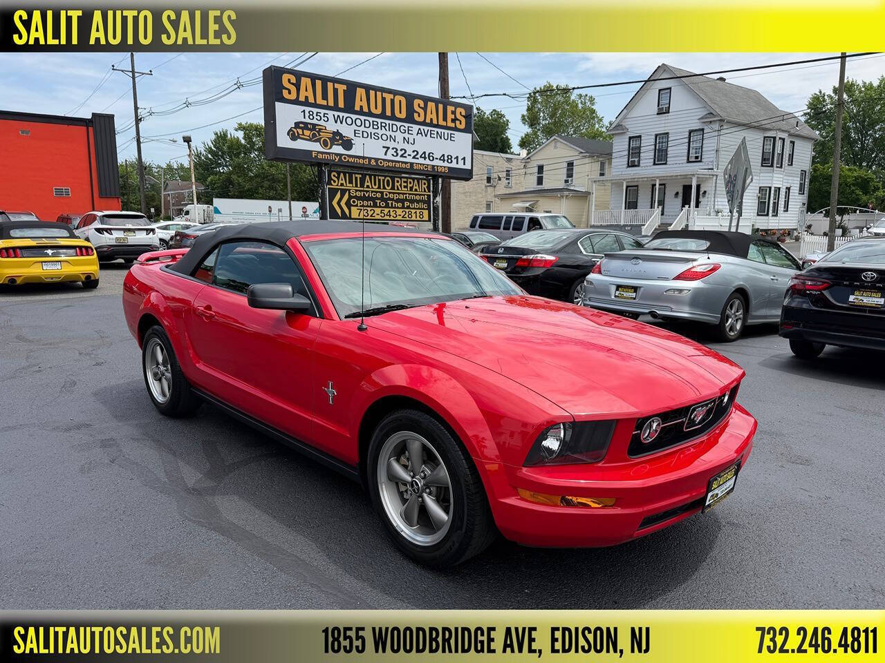 2006 Ford Mustang 1