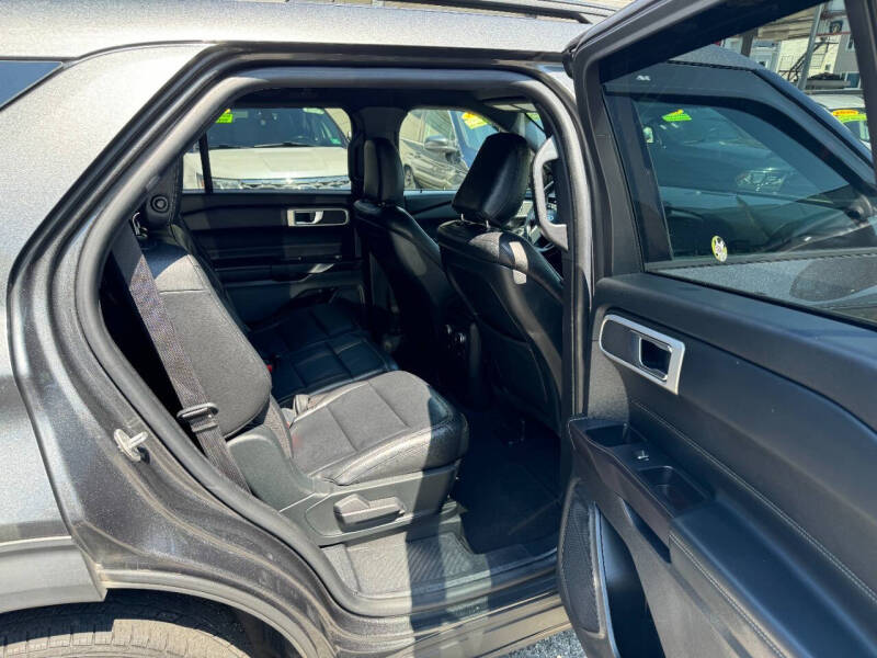 2020 Ford Explorer XLT