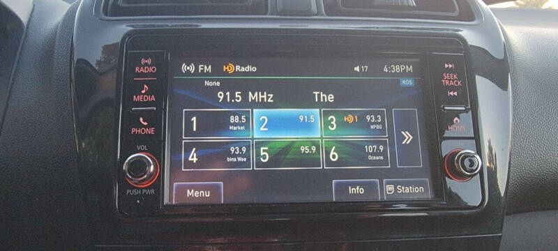 2020 Mitsubishi Mirage ES