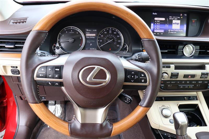 2016 Lexus ES 350