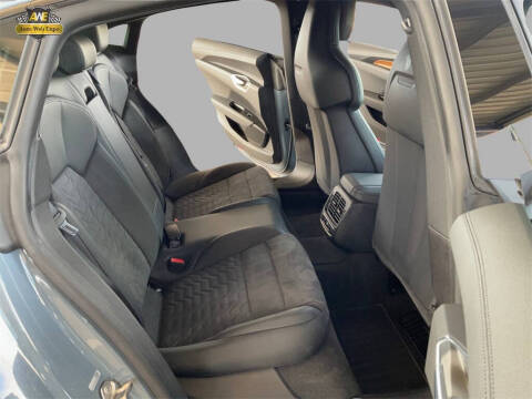 2022 Audi e-tron GT quattro Premium Plus