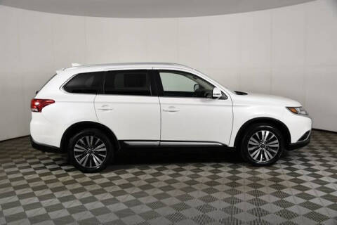 2020 Mitsubishi Outlander SEL