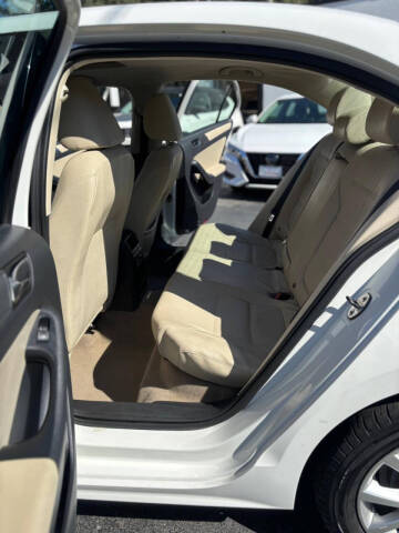 2011 Volkswagen Jetta SE