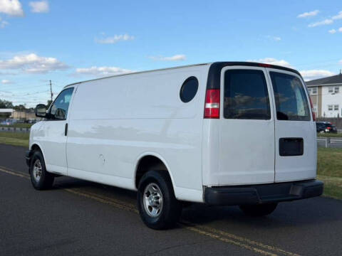 2018 Chevrolet Express 2500