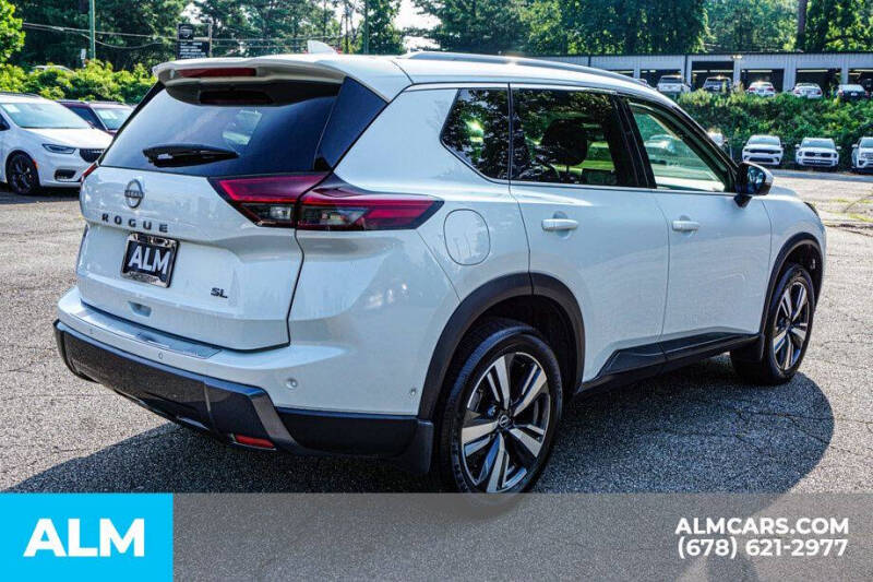 2025 Nissan Rogue SL