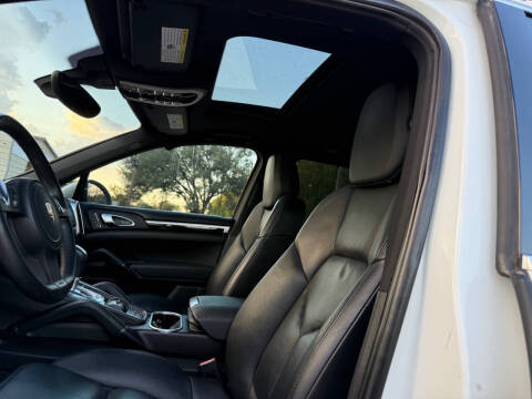 2012 Porsche Cayenne Tiptronic