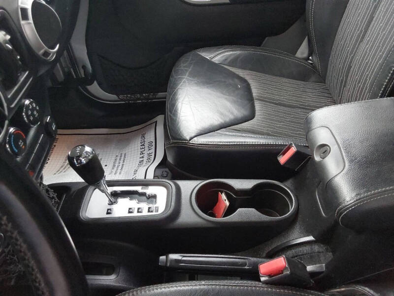 2013 Jeep Wrangler Unlimited Freedom Edition