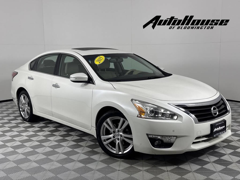 2015 Nissan Altima 3.5SL's photo