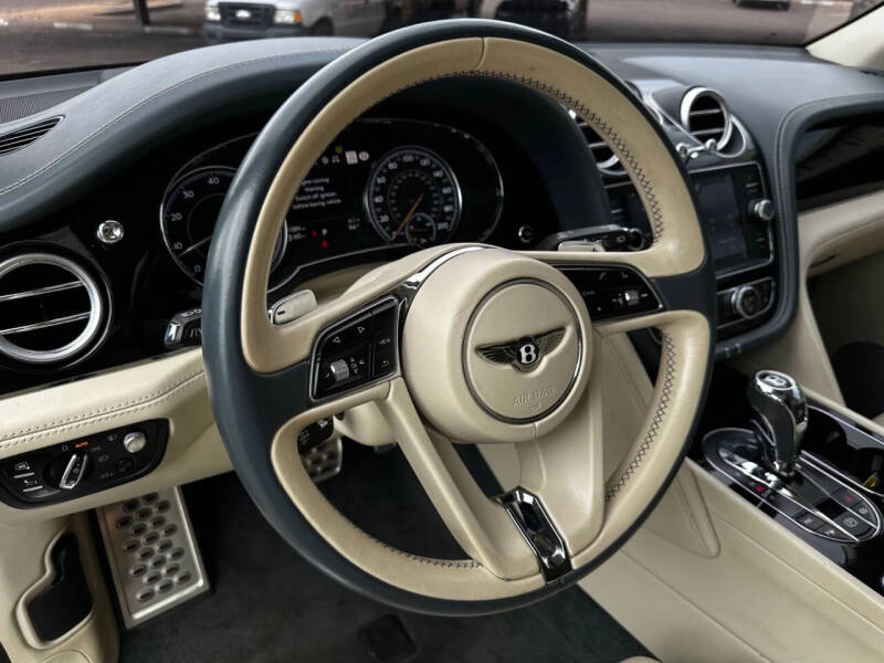 2017 Bentley Bentayga