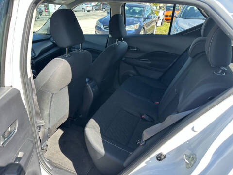 2021 Nissan Kicks SV