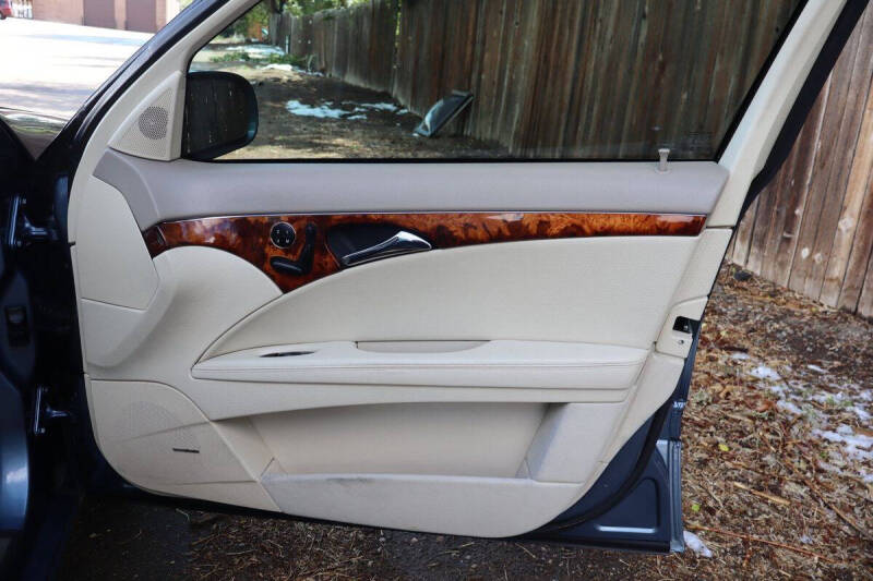 2005 Mercedes-Benz E-Class E 320 4MATIC