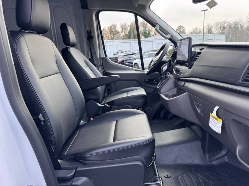 2026 Ford Transit 250