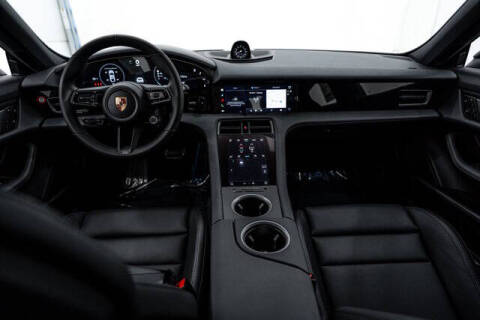 2026 Porsche Taycan 4