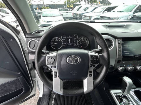 2020 Toyota Tundra SR5