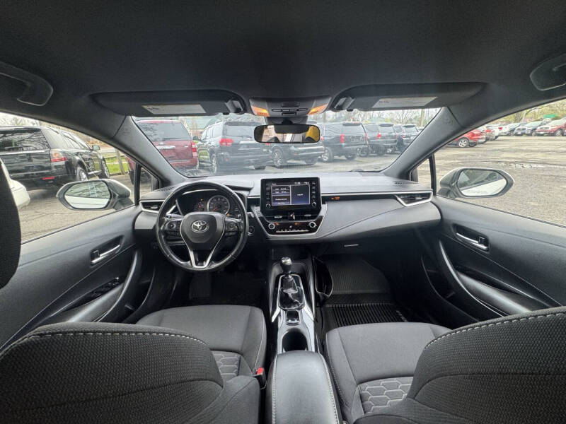 2019 Toyota Corolla Hatchback SE