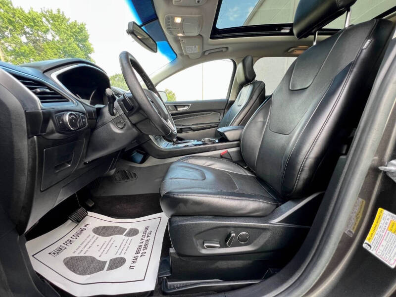 2016 Ford Edge Titanium