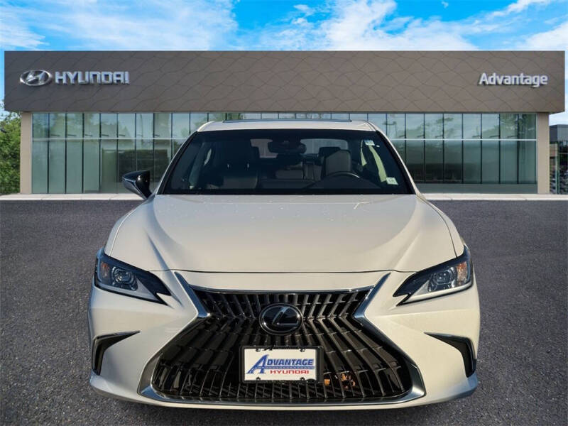 2022 Lexus ES 350