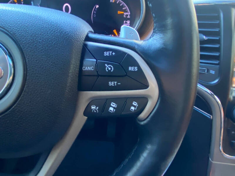 2017 Jeep Grand Cherokee Summit