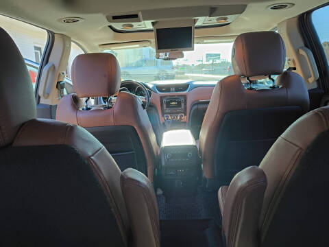 2017 Chevrolet Traverse LT