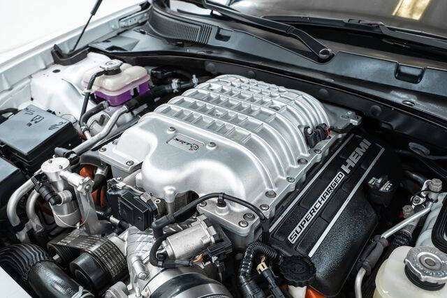 2015 Dodge Charger SRT Hellcat