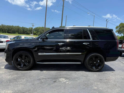 2019 Cadillac Escalade Luxury