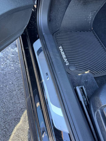 2016 Volkswagen Passat 1.8T R-Line