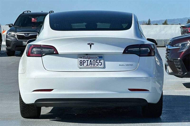 2020 Tesla Model 3 Long Range
