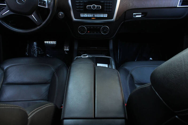 2015 Mercedes-Benz M-Class ML 400