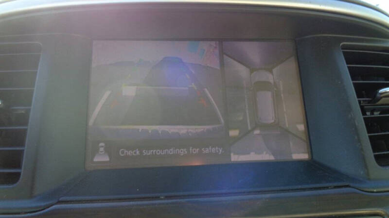 2015 Nissan Pathfinder SL