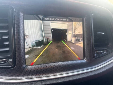 2015 Dodge Challenger SXT Plus