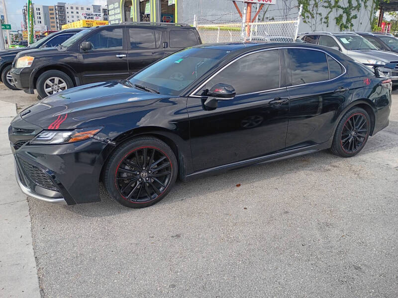 2022 Toyota Camry XSE's photo