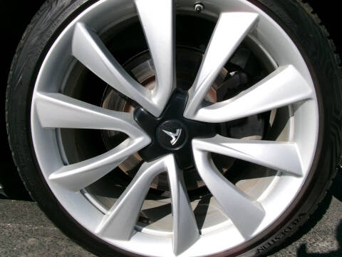 2018 Tesla Model 3 Mid Range