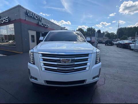 2018 Cadillac Escalade Platinum