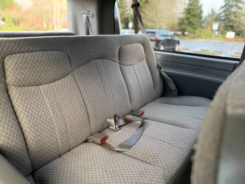 2005 Chevrolet Express 3500