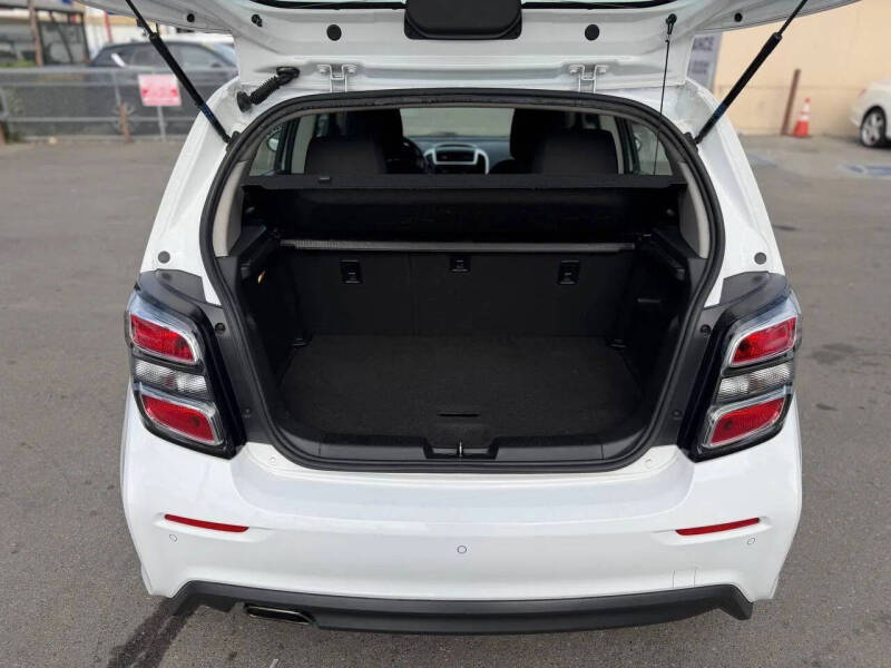 2017 Chevrolet Sonic LT Auto