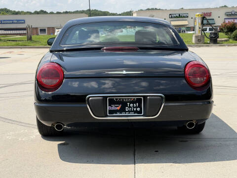 2004 Ford Thunderbird Deluxe