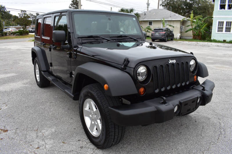 2011 Jeep Wrangler Unlimited Sport photo 45