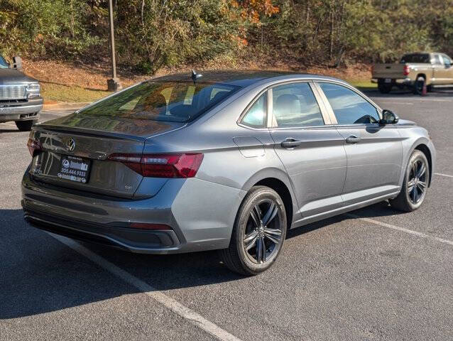 2024 Volkswagen Jetta SE