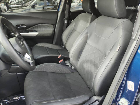 2020 Nissan Kicks SV