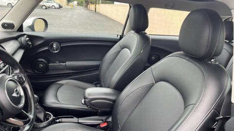 2015 MINI Hardtop 2 Door Cooper