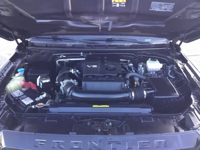 2022 Nissan Frontier SV